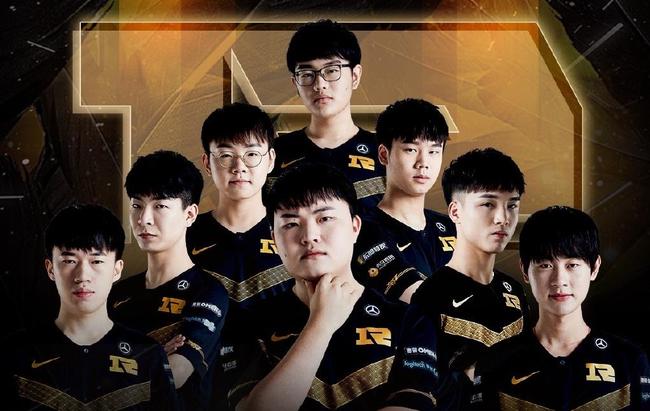 了强有力的 了强有力的