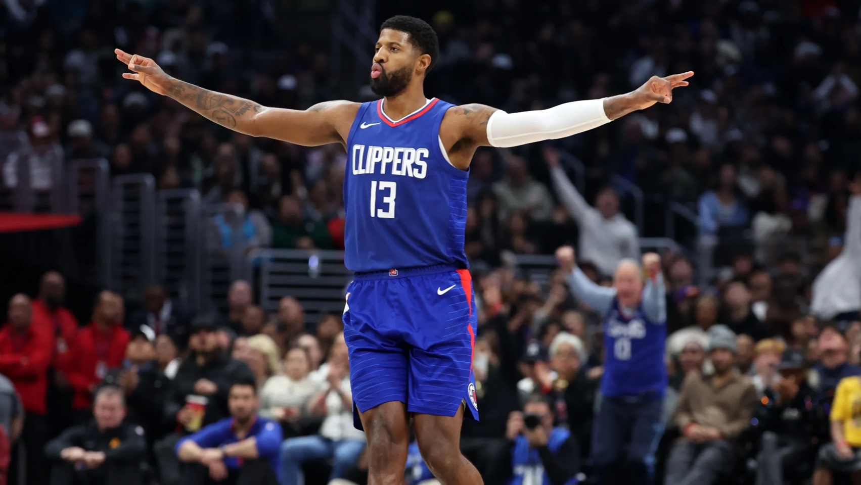 一张球场包 一张球场包